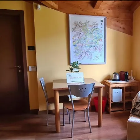 Penzion La Terrazza Sui Limoni - Degli Ospiti - Mare, Escursioni A Piedi O Bike, Falesie Per Arrampicate