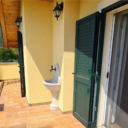 La Terrazza Sui Limoni - Degli Ospiti - Mare, Escursioni A Piedi O Bike, Falesie Per Arrampicate 3* Cisano sul Neva