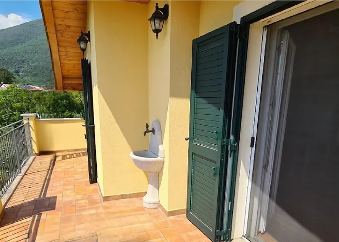 La Terrazza Sui Limoni - Degli Ospiti - Mare, Escursioni A Piedi O Bike, Falesie Per Arrampicate 3* Cisano sul Neva